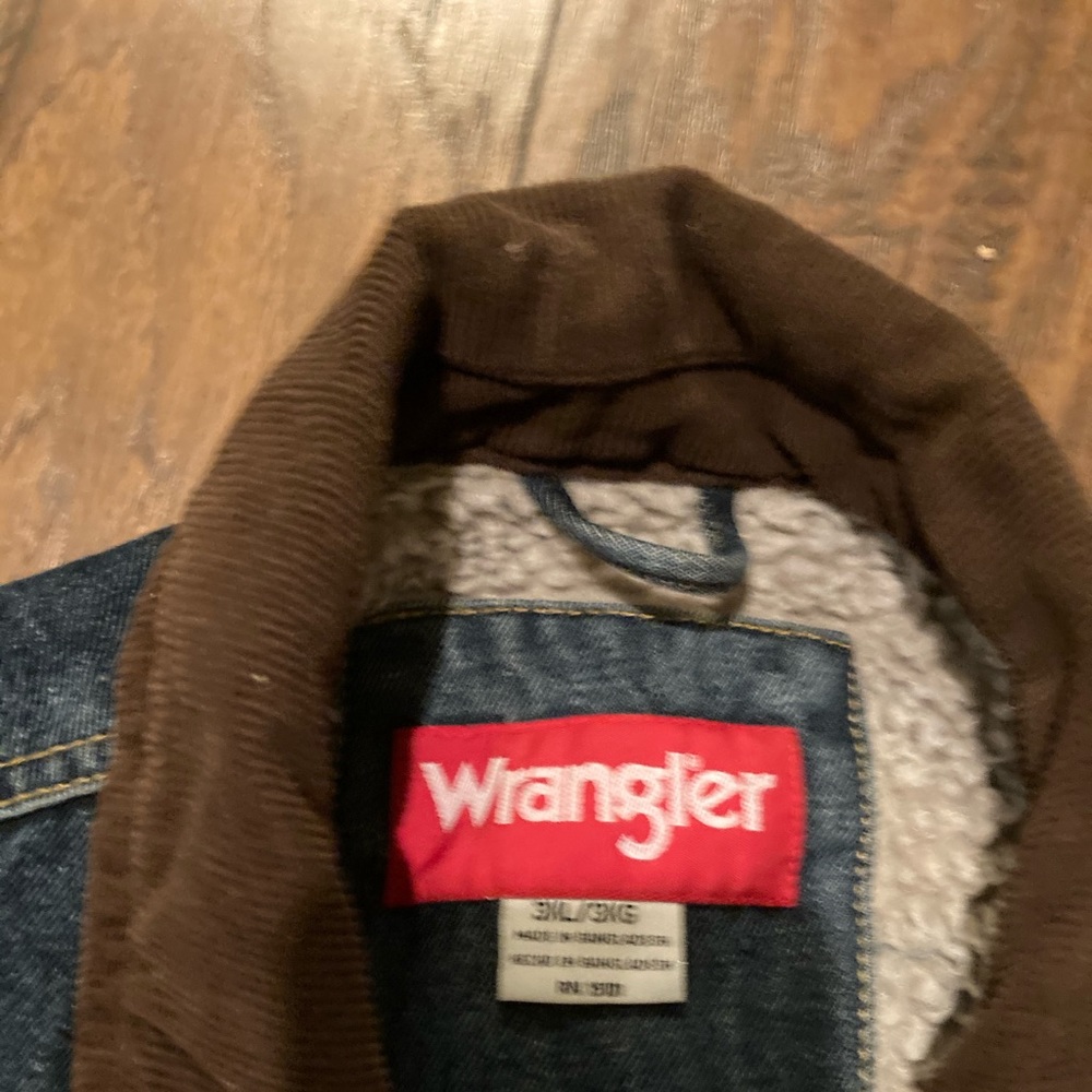Men’s Wrangler Ranch Jacket - Picture 2 of 2